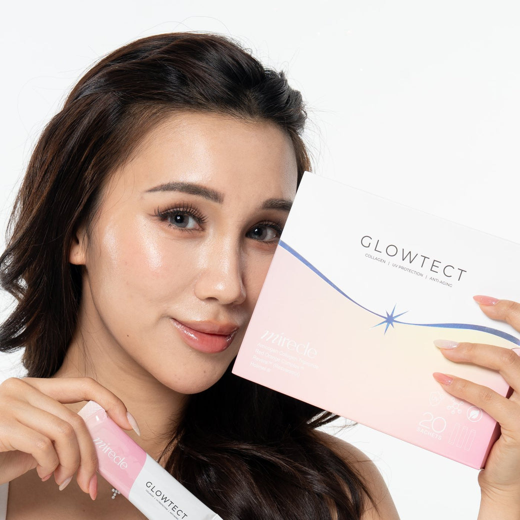 Holding a GLOWTECT sachet and box